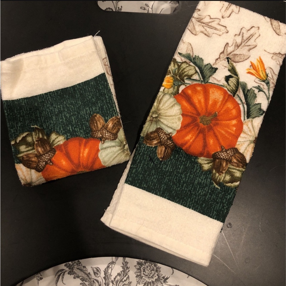 Pumpkin/acorn- Walmart holiday kitchen towel set